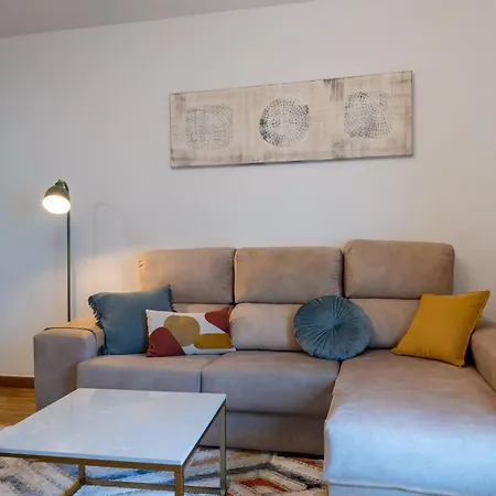 Amplio Avenida Alfonso Viii Plasencia