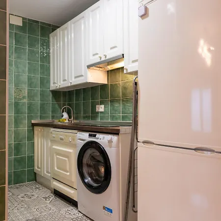 Amplio Avenida Alfonso Viii *