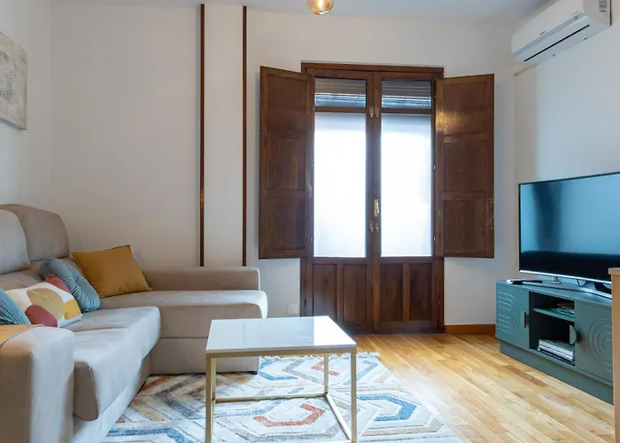 Amplio Avenida Alfonso Viii Apartamento *