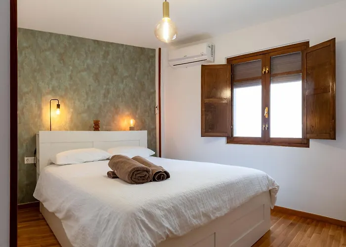 Amplio Avenida Alfonso Viii Apartmán *