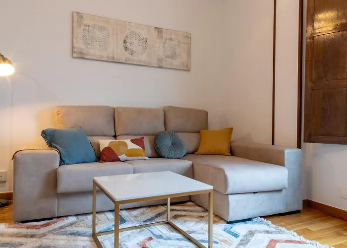 Amplio Avenida Alfonso Viii * Plasencia