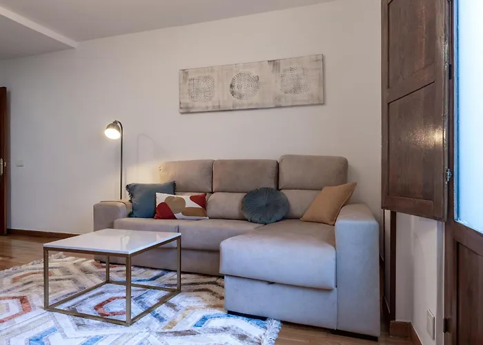 Amplio Avenida Alfonso Viii