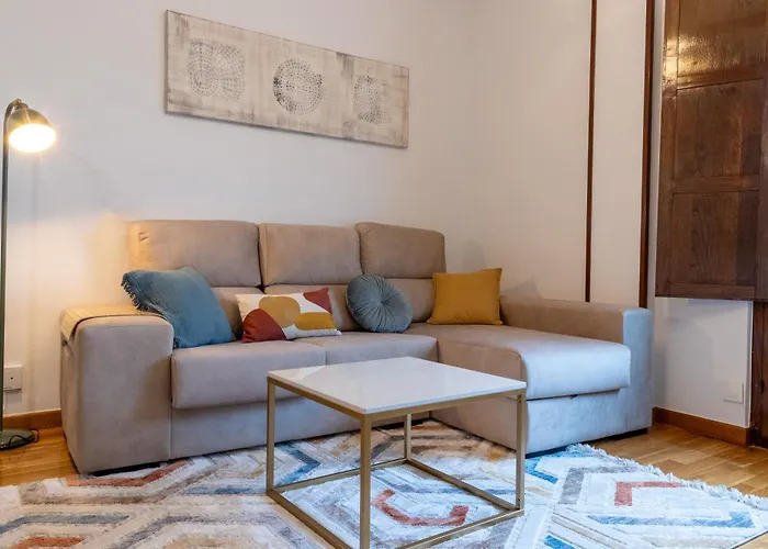 Amplio Avenida Alfonso Viii Apartamento