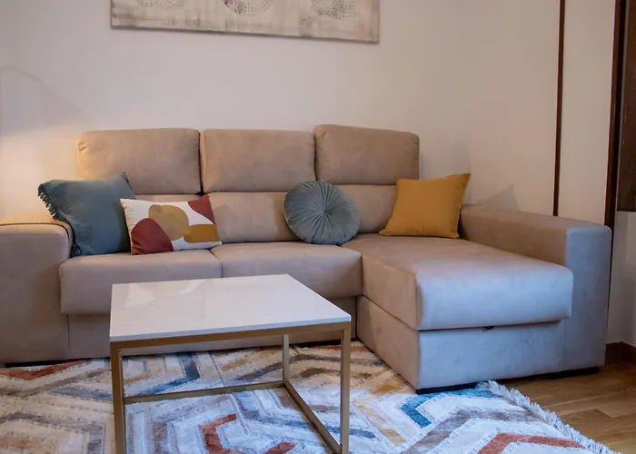 Amplio Avenida Alfonso Viii